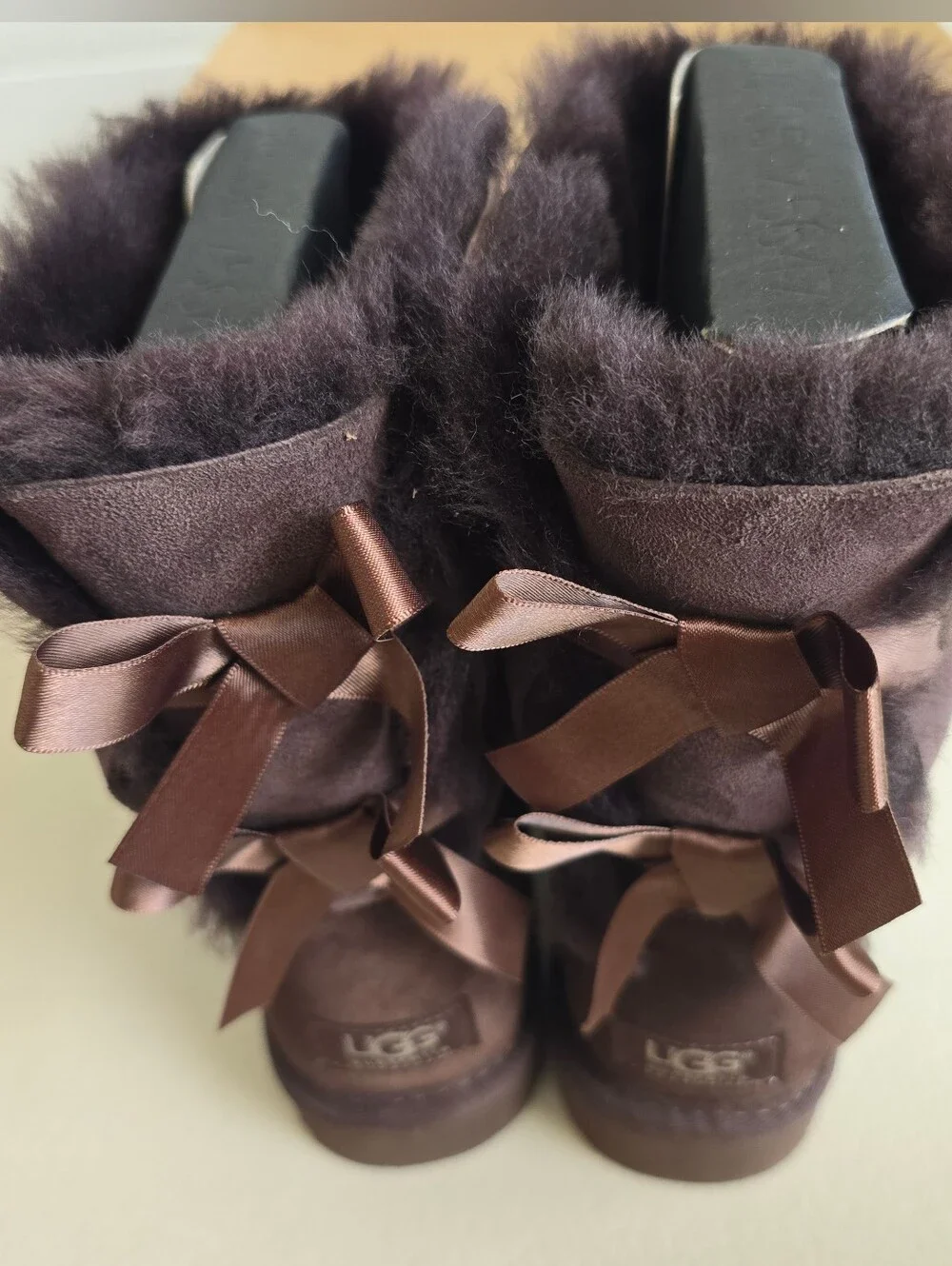 Authentic New UGG Bailey Bow boots chocolate Size 7 $215